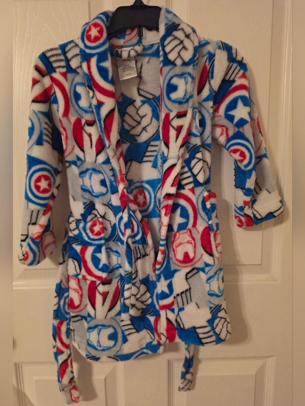 Marvel Avengers Plush Robe - Size 4